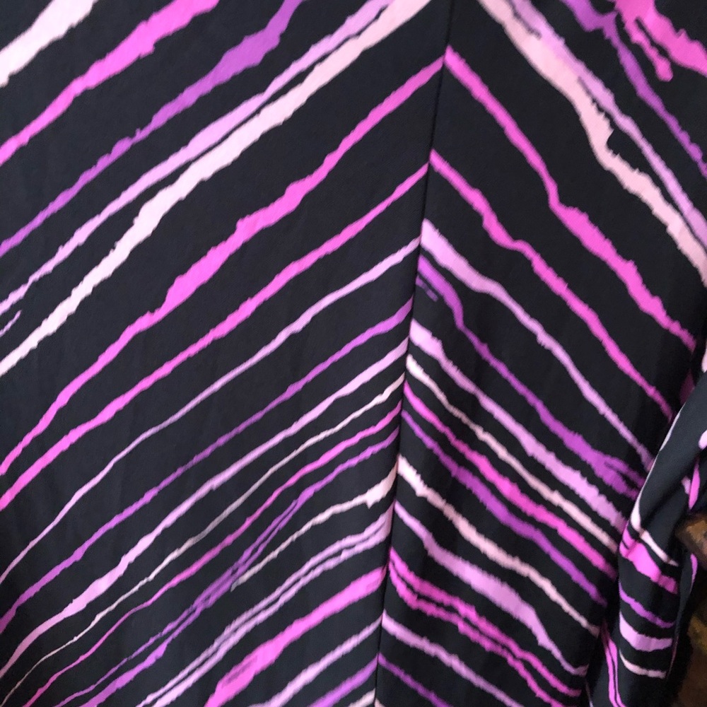Blouse - Picture 2 of 3